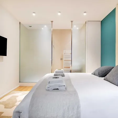 Fabulous House - A Gem In Chic Western Holiday home